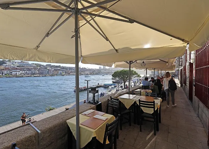 Flh Ribeira With River View * Porto