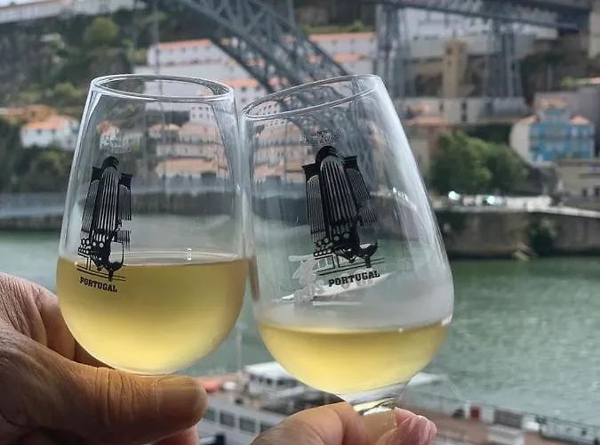 Flh Ribeira With River View Апартаменты *